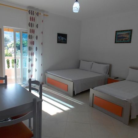 Guest House Vila Bega Saranda Zewnętrze zdjęcie
