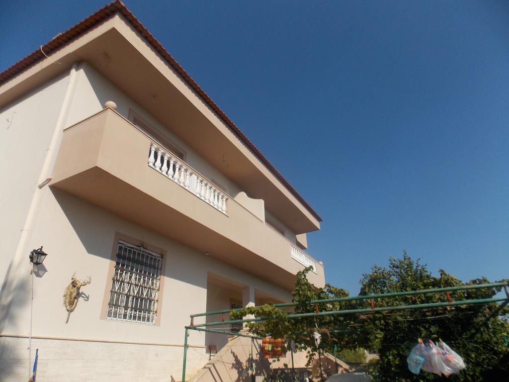 Guest House Vila Bega Saranda Zewnętrze zdjęcie
