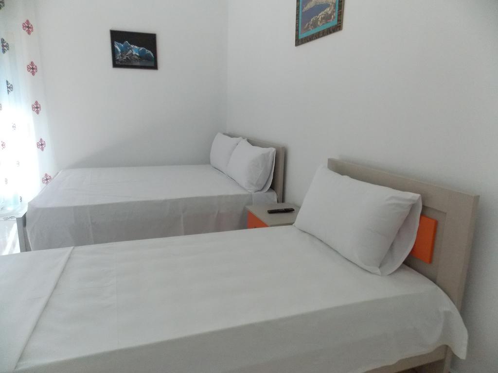 Guest House Vila Bega Saranda Zewnętrze zdjęcie