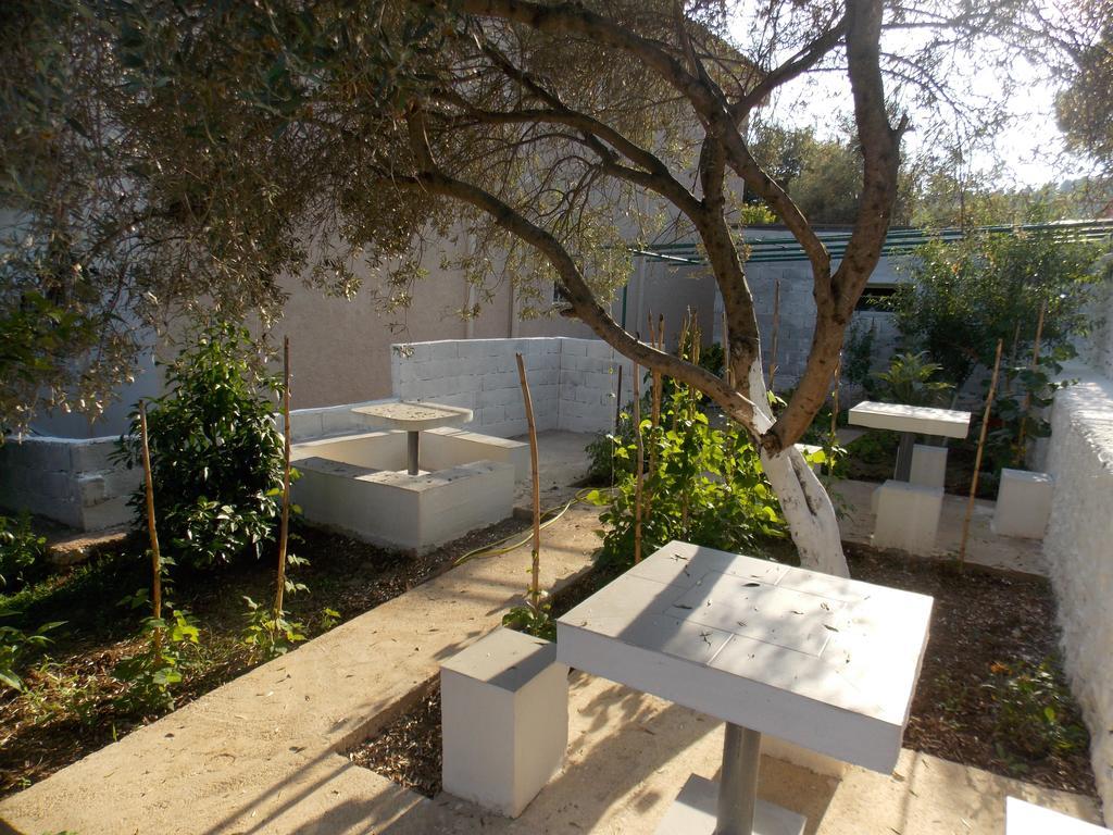 Guest House Vila Bega Saranda Zewnętrze zdjęcie