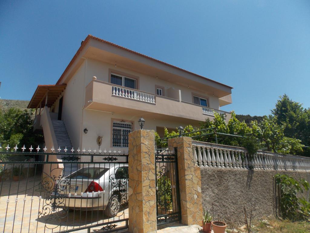 Guest House Vila Bega Saranda Zewnętrze zdjęcie