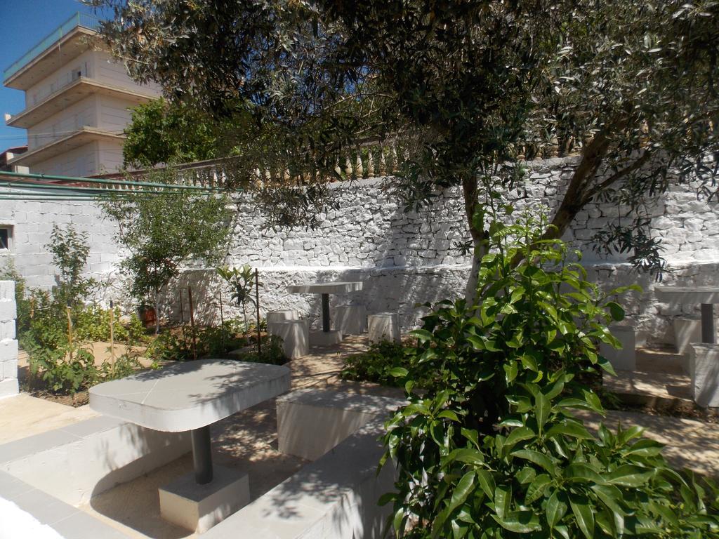 Guest House Vila Bega Saranda Zewnętrze zdjęcie